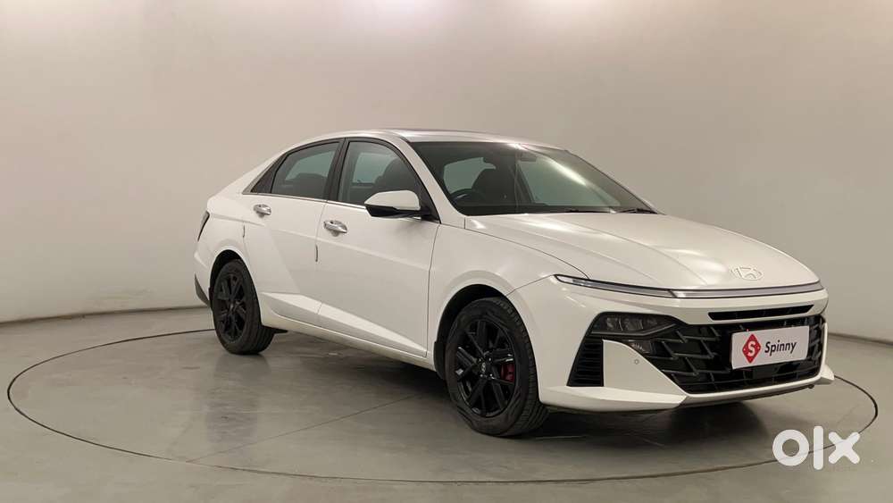 Hyundai Verna 1.5 Sx (o) Turbo Petrol Mt, 2023, Petrol