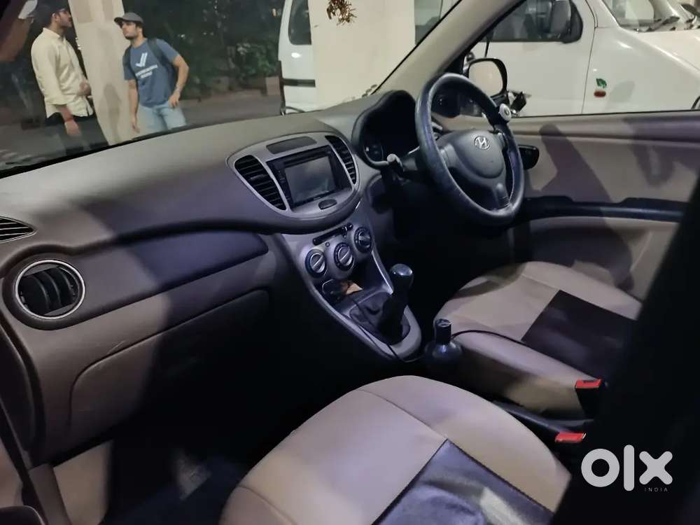 Hyundai I10 2014 Petrol/cng Grey Colour In Very Good Conditionfor Sell