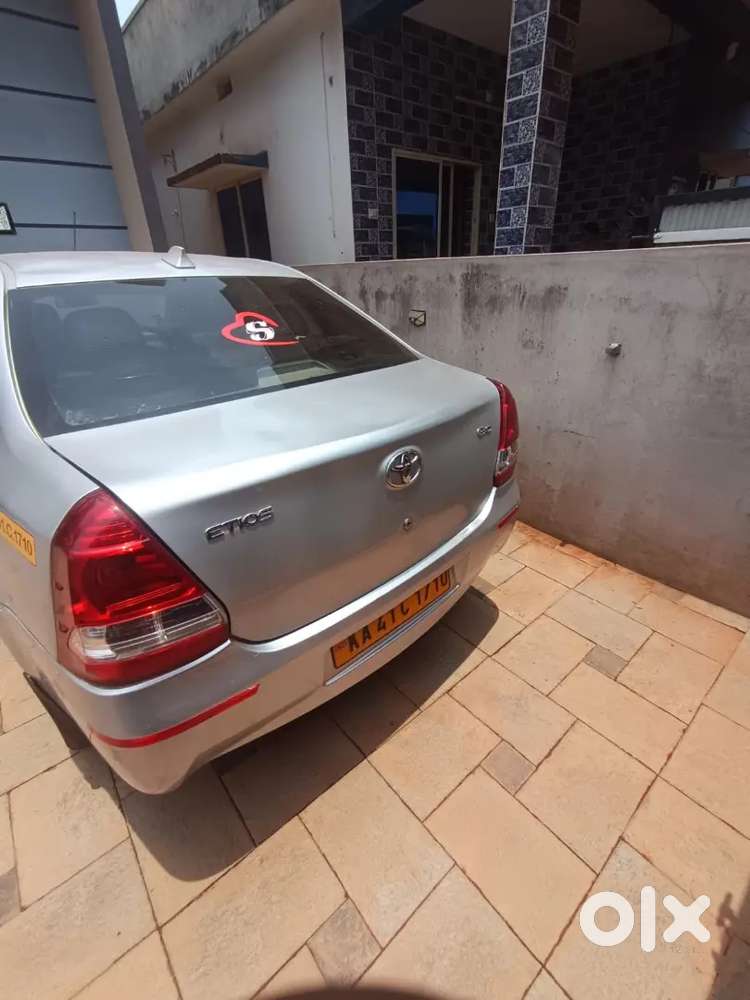 Toyota Etios 1.5 High 2017
