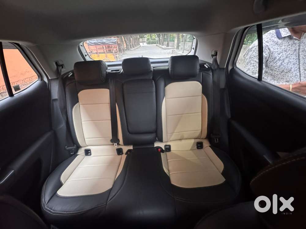 Skoda Kushaq 1.0 Tsi Ambition, 2022, Petrol