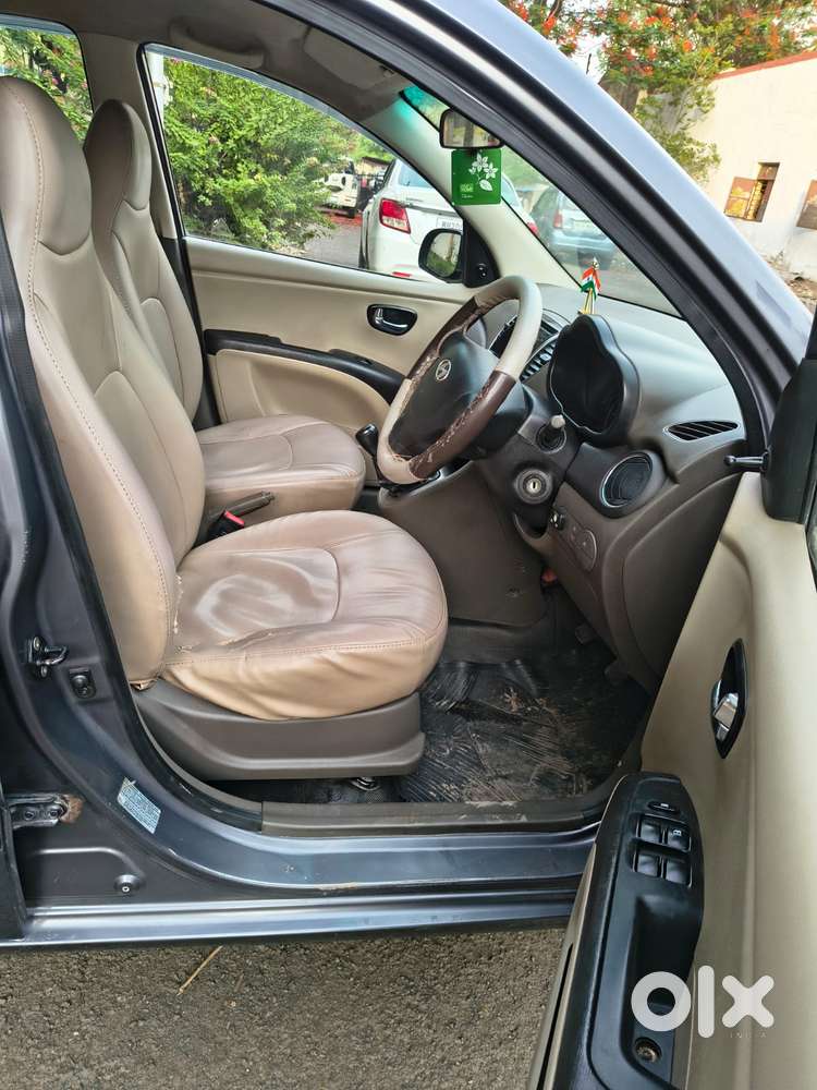 Hyundai I10 Sportz 1.1l, 2014, Cng & Hybrids