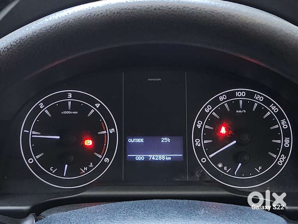 Toyota Innova Crysta 2.4 G Mt, 2022, Diesel