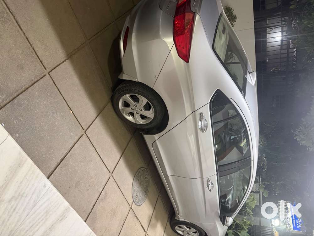 Doctor Owned Honda City Zx 2015 Petrol 84000 Km Driven