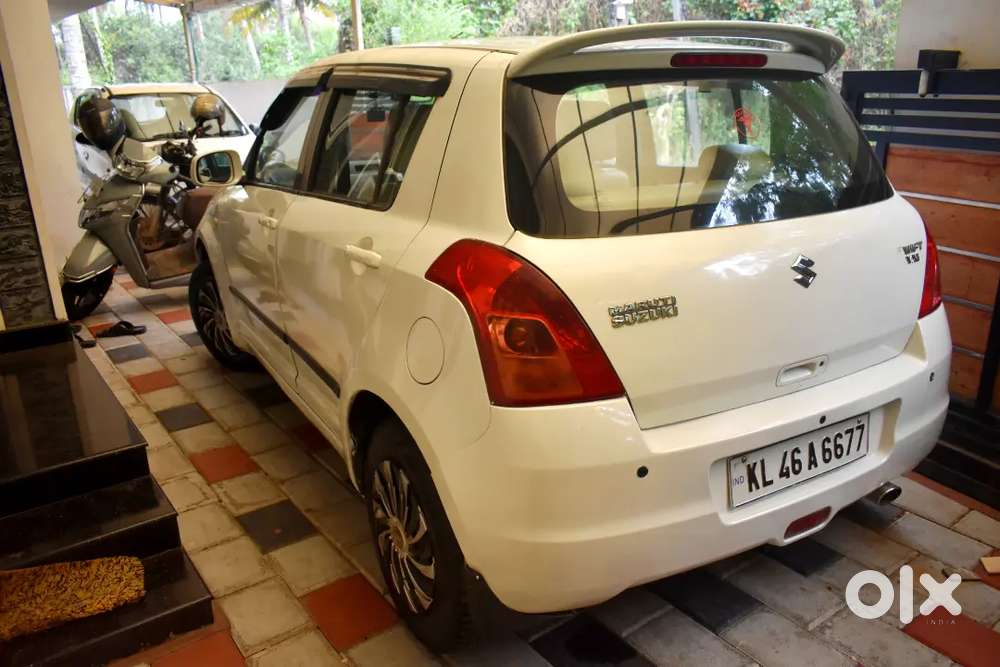 Well Maintained Maruti Suzuki Swift 2008 Petrol