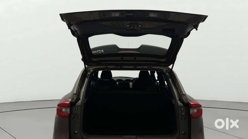 Nissan Magnite 1.0 Xe, 2022, Petrol