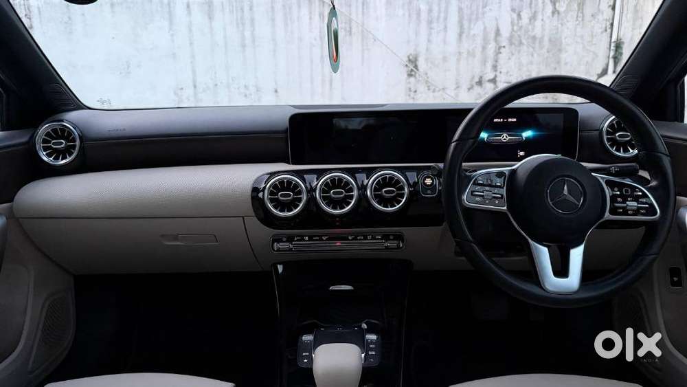 Mercedes-benz A-class Limousine 200, 2021, Petrol