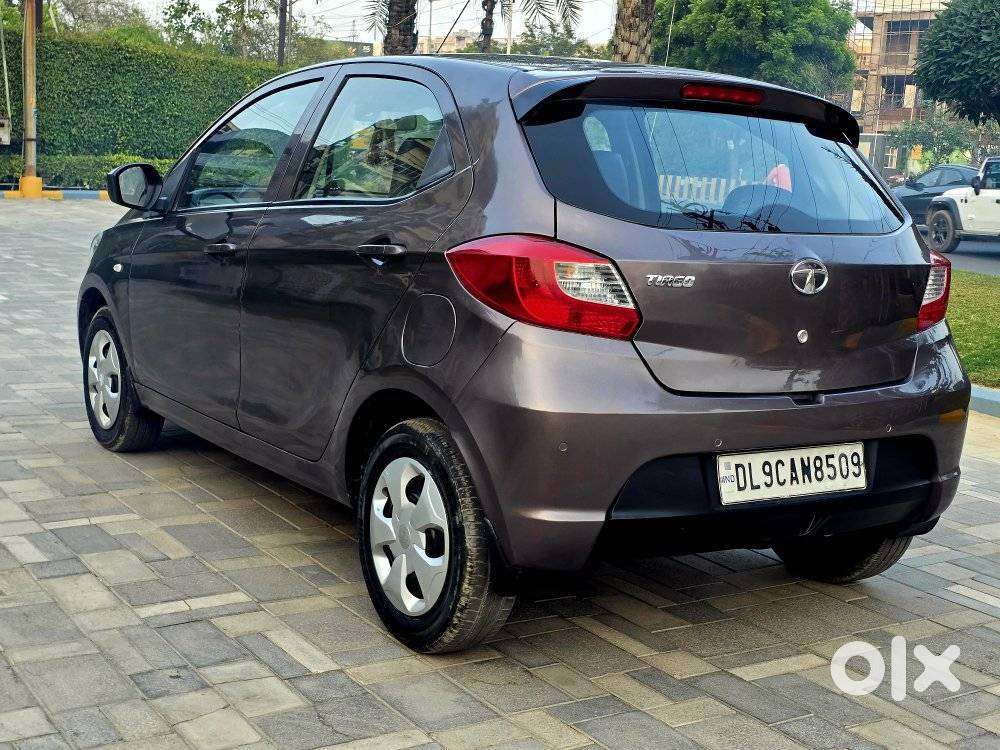 Tata Tiago 1.2 Revotron Xt (o), 2017, Petrol
