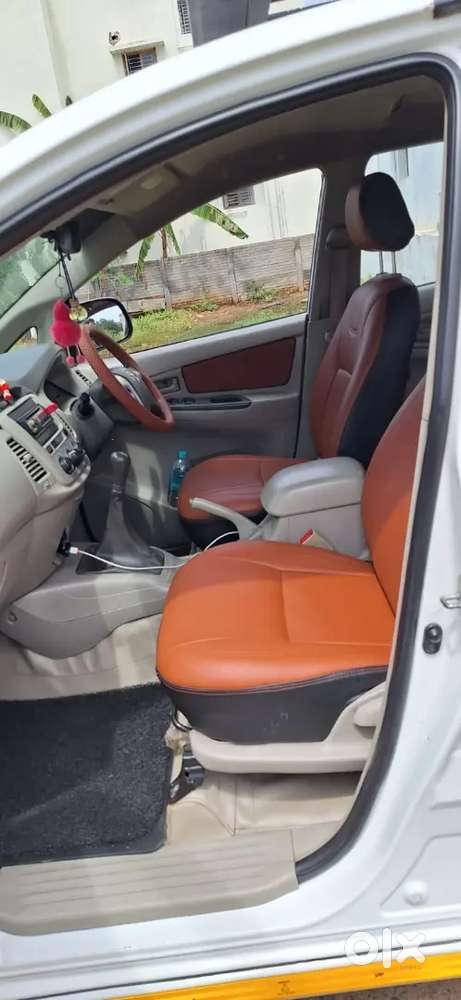Toyota Innova 2014 Diesel Well Maintained