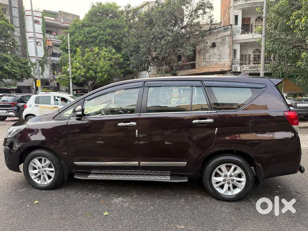 Toyota Innova Crysta 2.4 G Mt 8s, 2020, Diesel