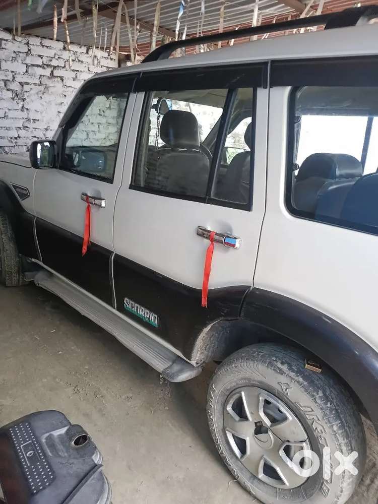 Mahindra Scorpio 2018 Drive