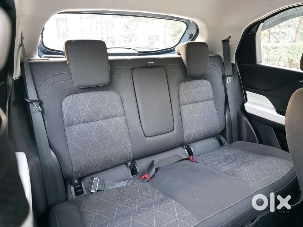 Tata Punch 1.2 Revotron Creative Ira Pack Amt Dual Tone, 2022, Petro..