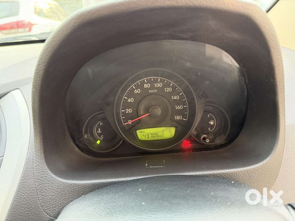 Hyundai Eon Era +, 2017, Petrol