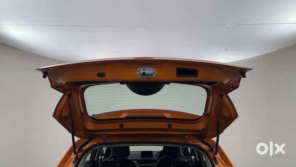 Tata Nexon 1.2 Revotron Xza Plus (l), 2018, Petrol