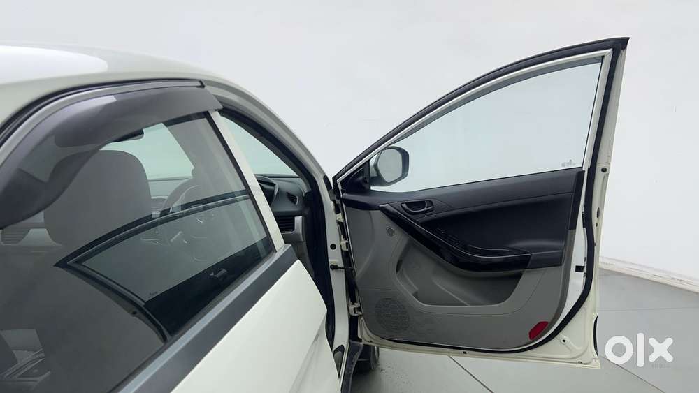 Tata Nexon 1.2 Revotron Xm, 2019, Petrol