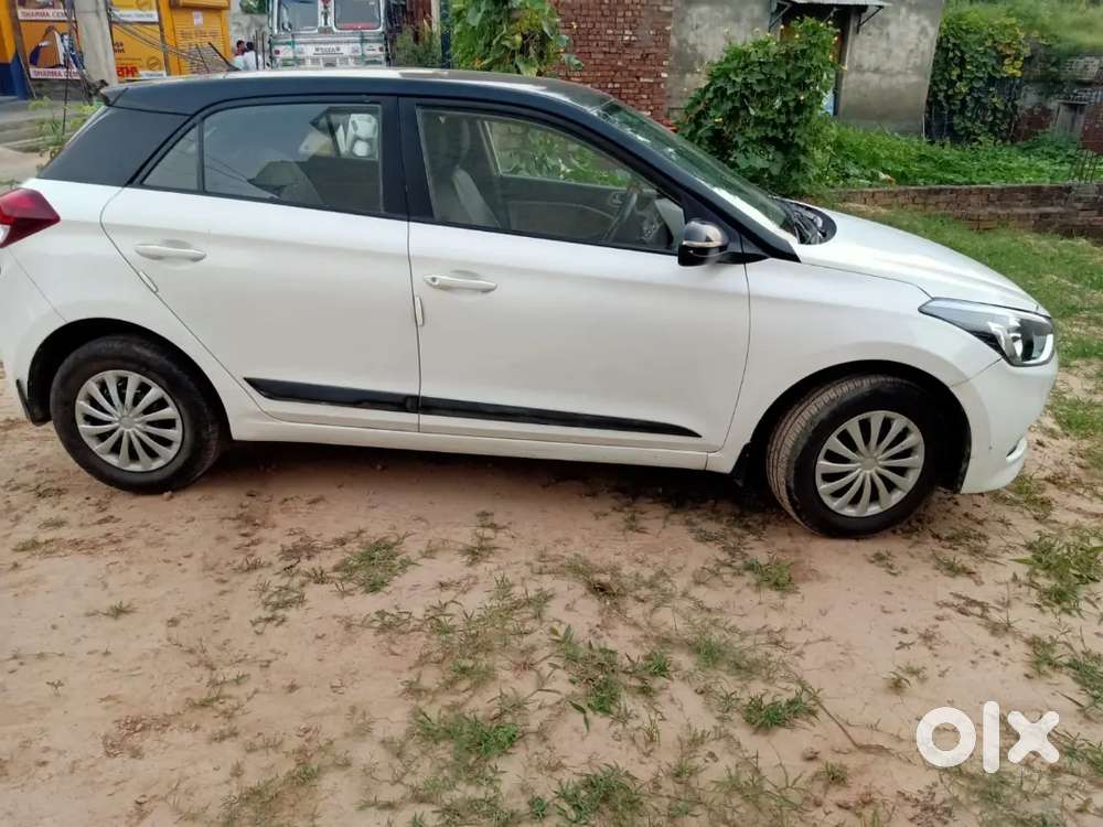 I20 For Sale In New Tyre Apollo, Excellent  Condition  Ac, Engine ,