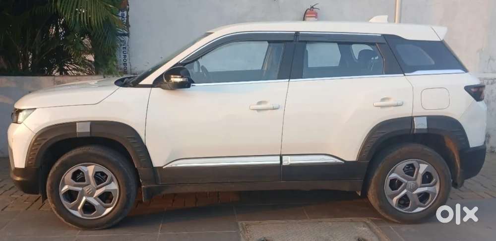 Maruti Suzuki Vitara Brezza 1.5 Lxi, 2024, Petrol