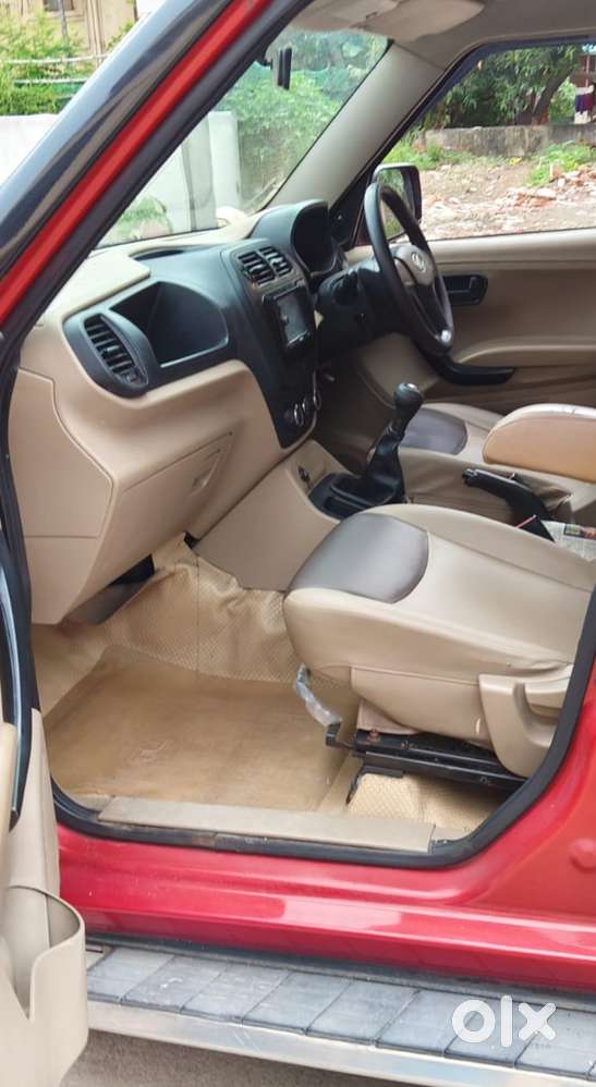 Mahindra Tuv 300 T6, 2017, Diesel