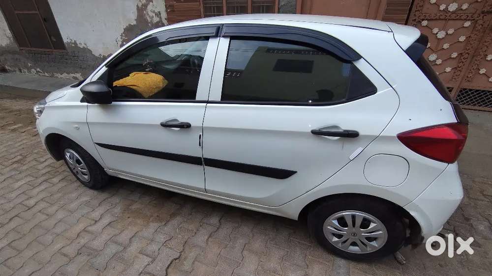 Tata Tiago Revotron 2018