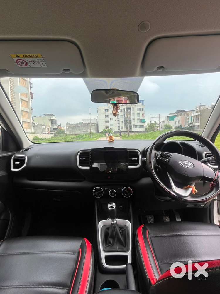 Hyundai Venue Diesel 2021