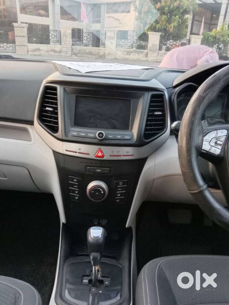 Mahindra Xuv300 W6 Amt Diesel, 2020, Diesel