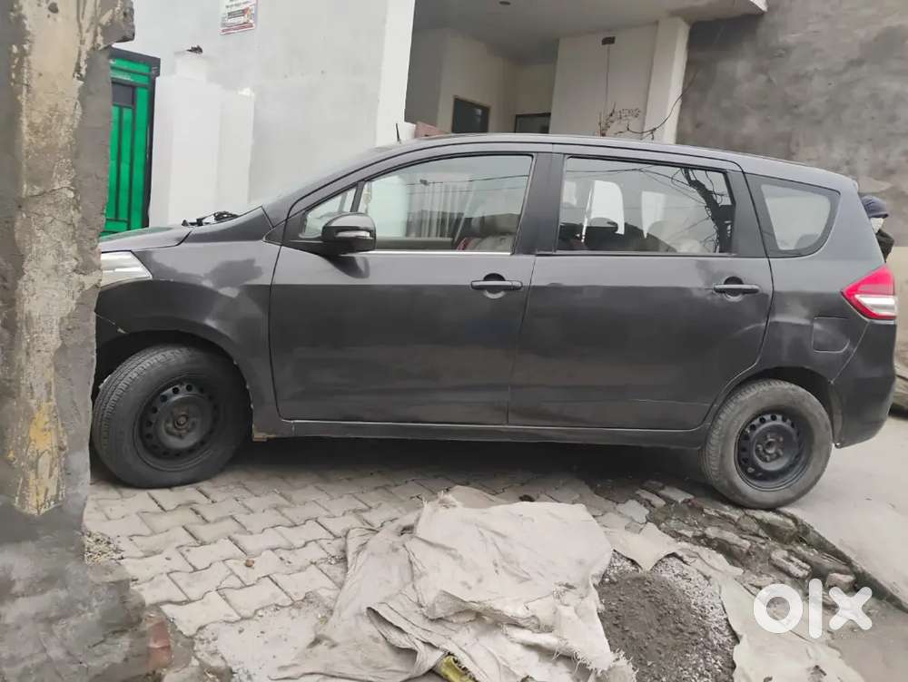 Maruti Suzuki Ertiga 2015 Diesel 210500 Km Driven