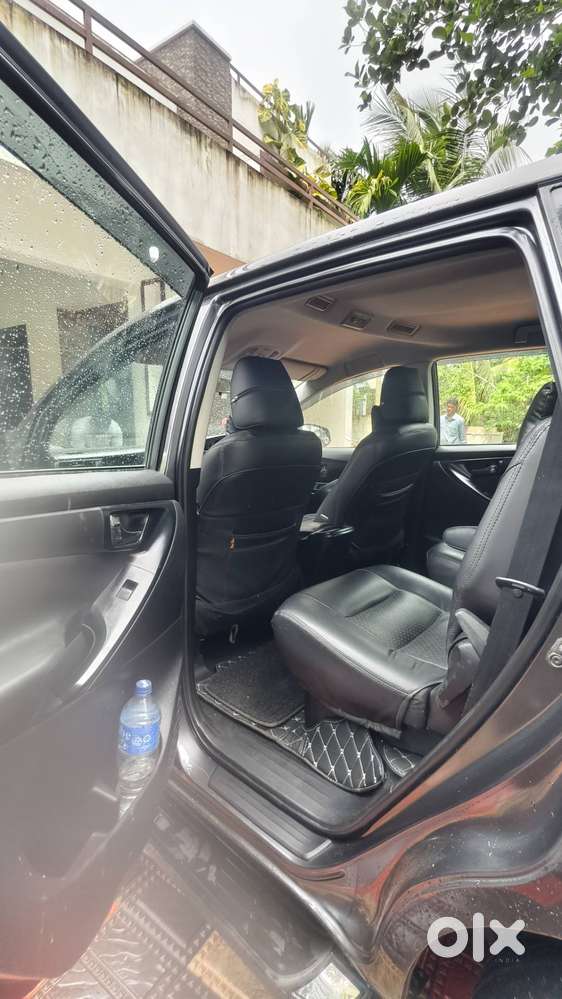 Toyota Innova Crysta 2.4 G 2019
