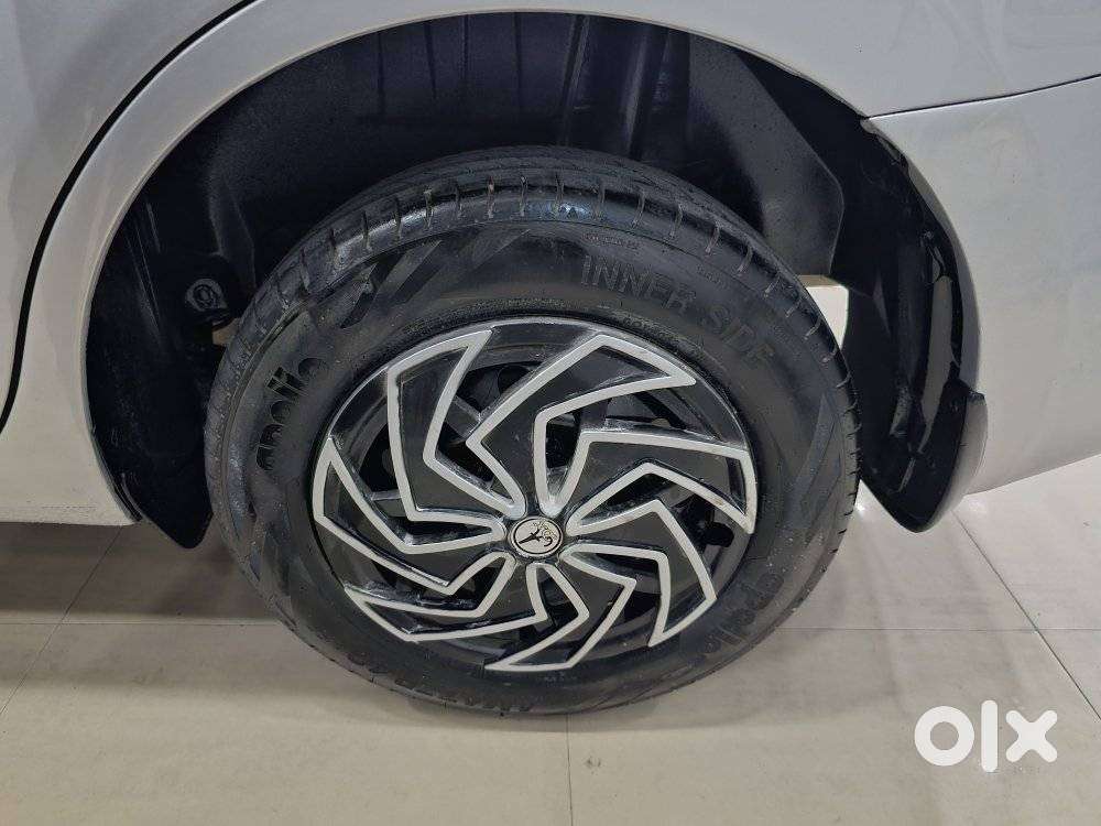 Maruti Suzuki Dzire Vdi Amt, 2018, Diesel