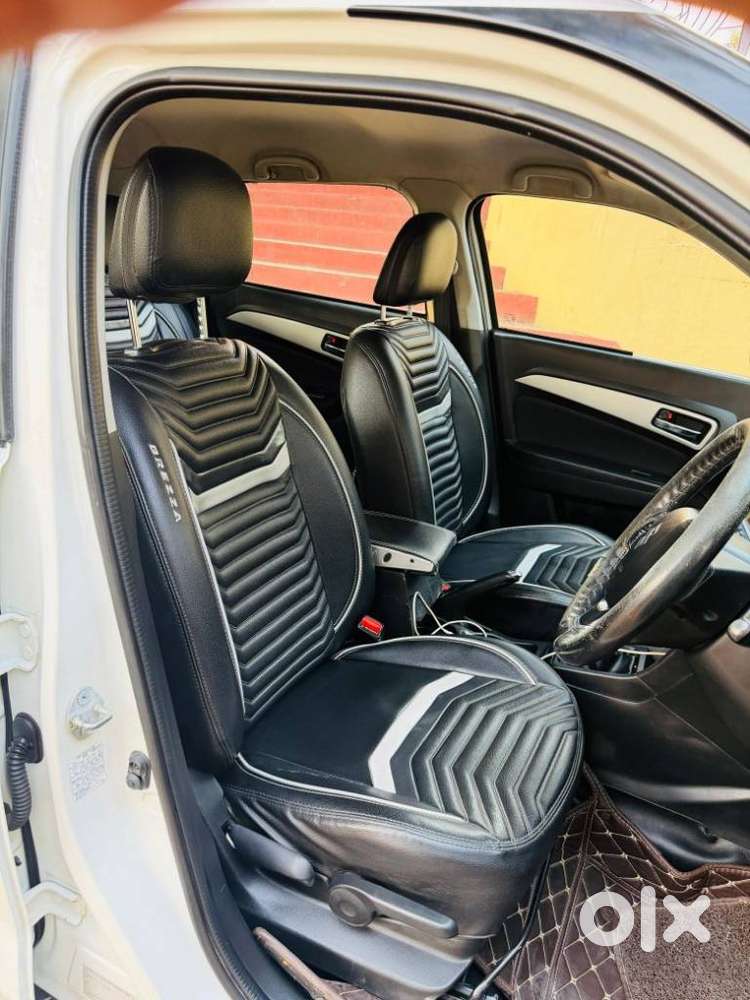 Maruti Suzuki Brezza 1.5 Zxi Smart Hybrid, 2020, Petrol