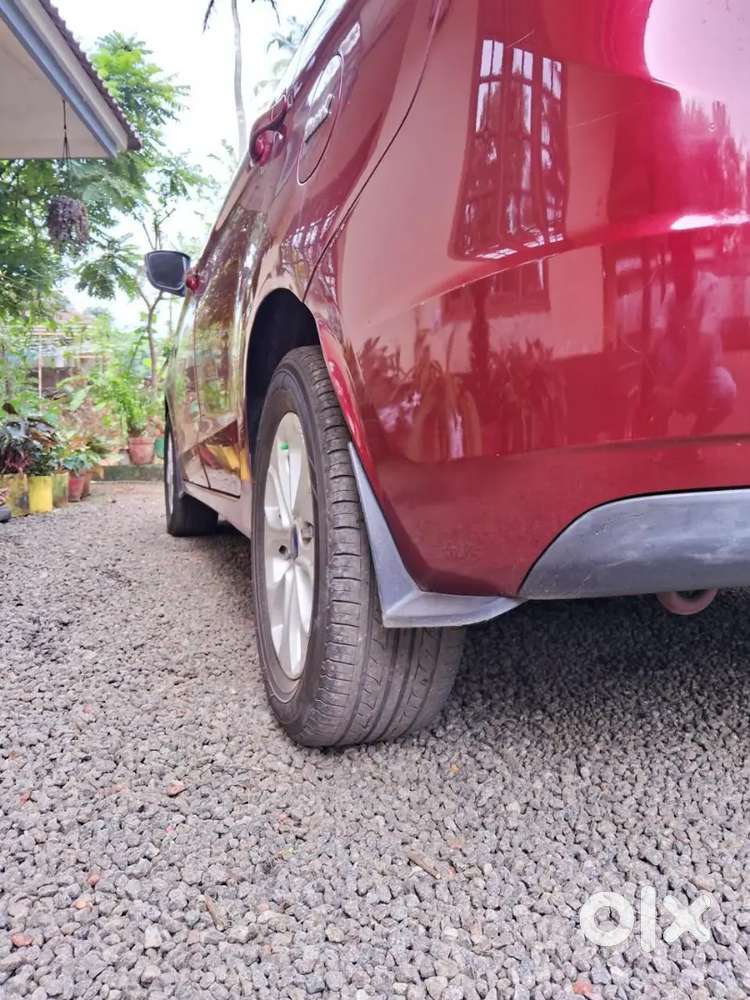 Ford Aspire Titanium 2017