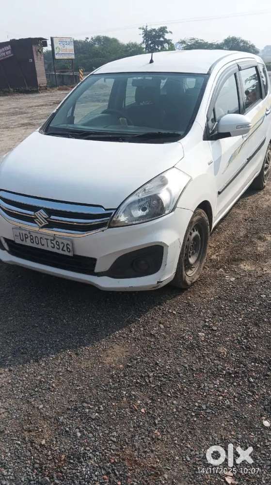 Maruti Suzuki Ertiga 2015 Diesel 210000 Km Driven