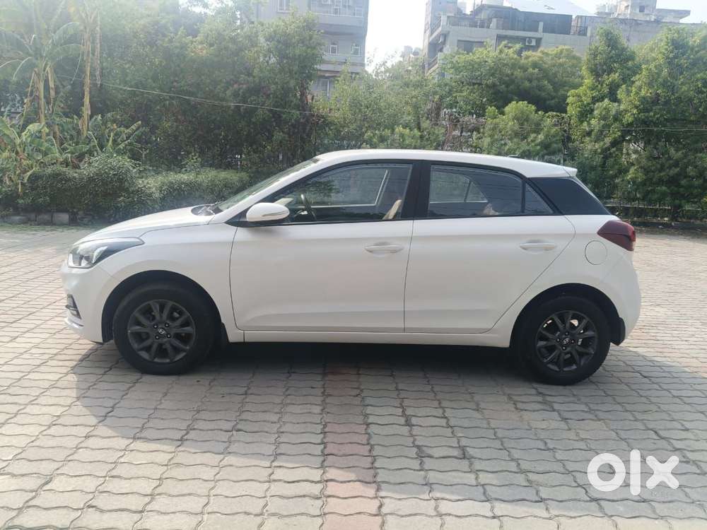 Hyundai Elite I20 Sportz Plus, 2019, Petrol