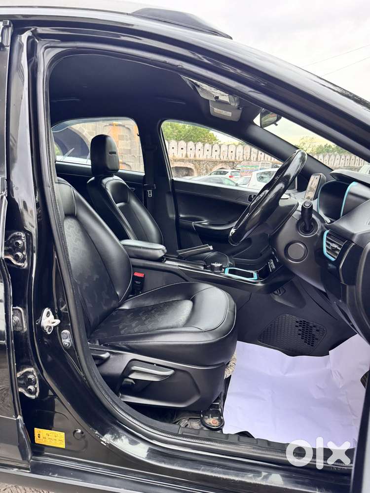 Tata Nexon Ev Xz Plus Dark Edition, 2022, Electric