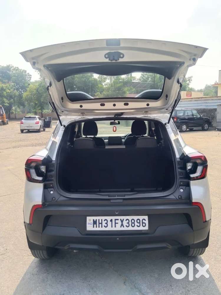 Renault Kiger Rxe, 2023, Petrol