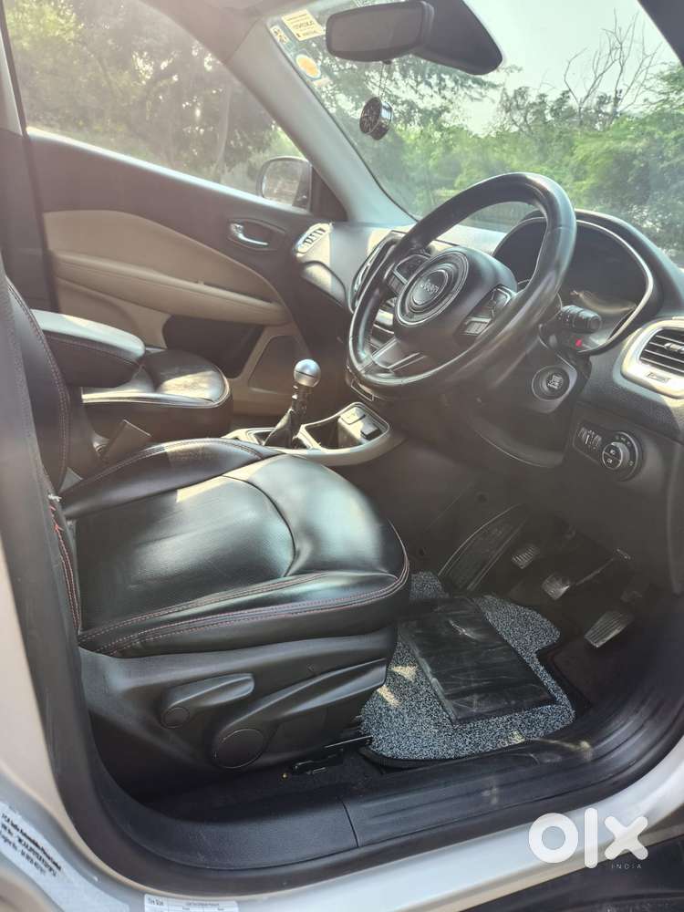 Jeep Compass 2.0 Longitude Option, 2018, Diesel