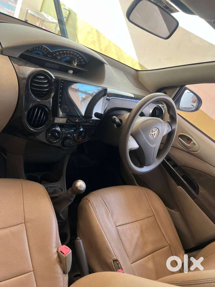 Toyota Etios Liva V Limited 2016