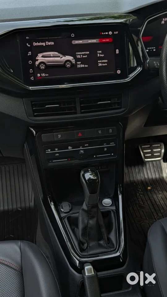 Volkswagen Taigun, 2025, Petrol