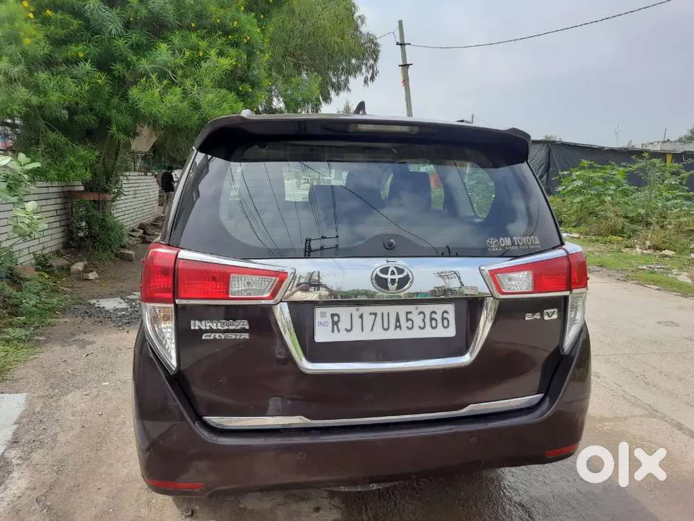 Toyota Innova Crysta 2017 Diesel Manual
