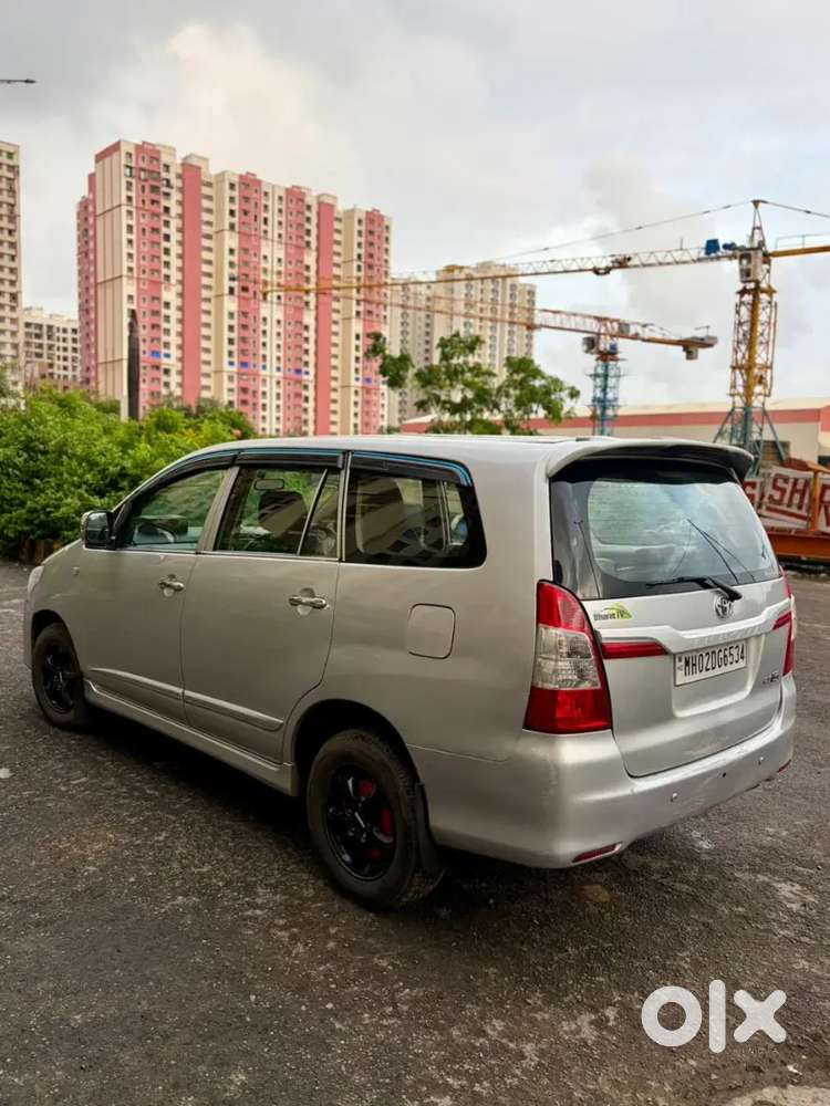 Toyota Innova Diesel 2014