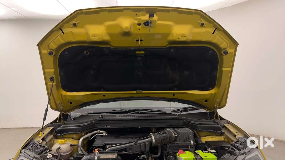 Mahindra Xuv 3xo Ax5l 1.2 Petrol At, 2024, Petrol