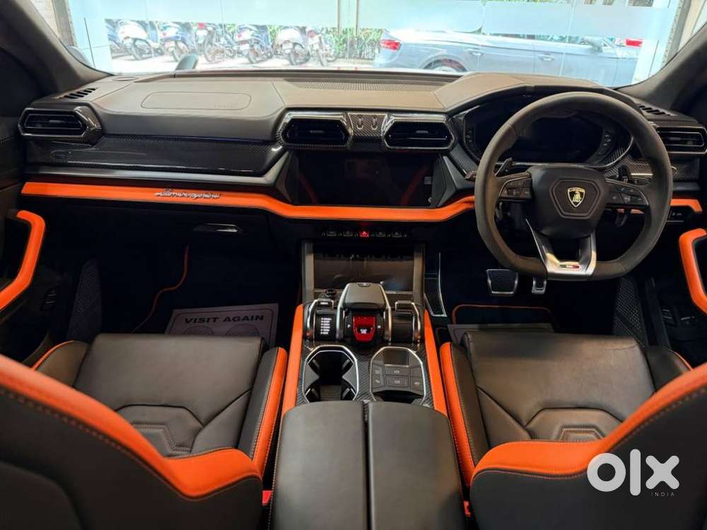 Lamborghini Urus Se, 2026, Petrol