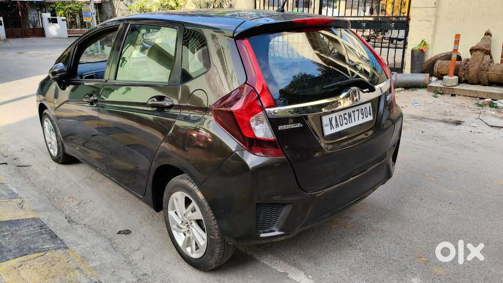 Honda Jazz V Automatic, 2016, Petrol