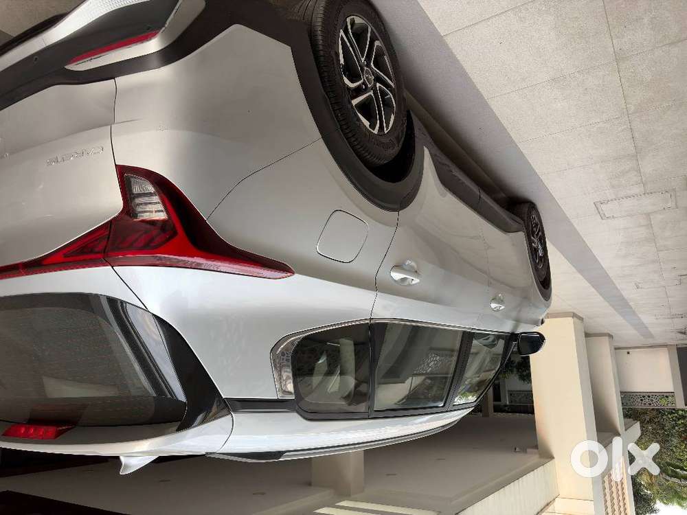 Kia Carens – Premium Family Car  Single Owner  Excellent Condition