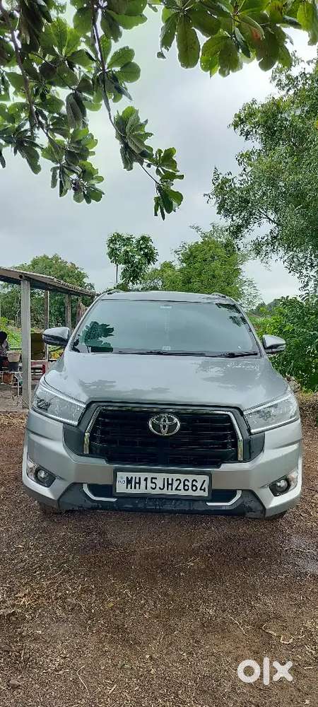 Toyota Innova Crysta 2023 Diesel 25000 Km Driven