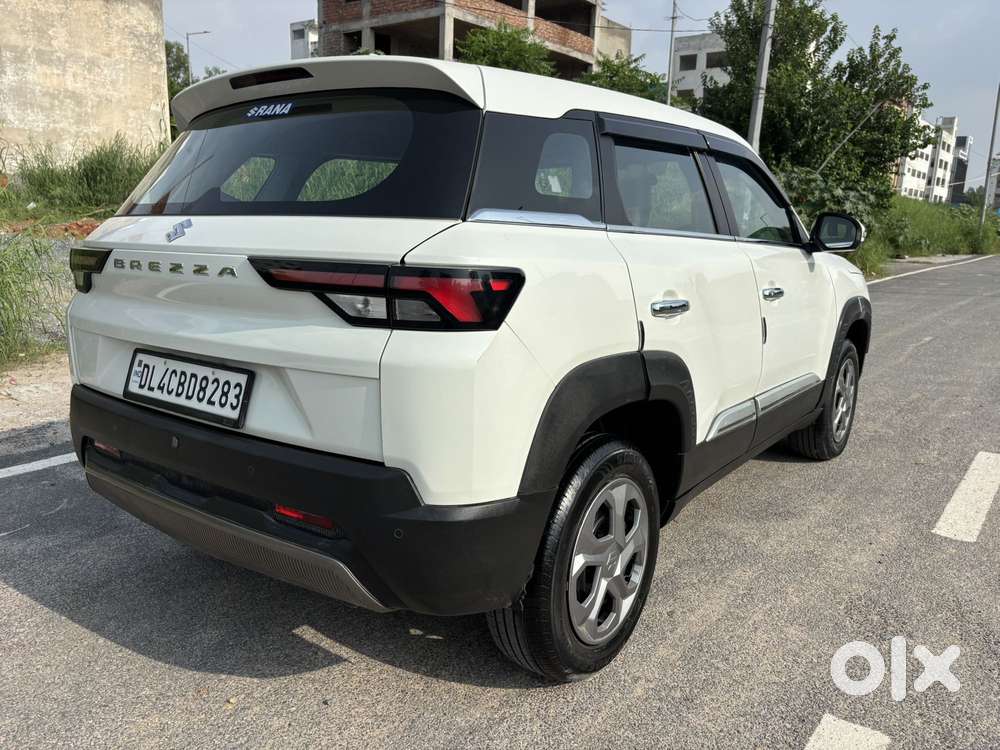 Maruti Suzuki Brezza 1.5 Lxi Smart Hybrid, 2024, Petrol