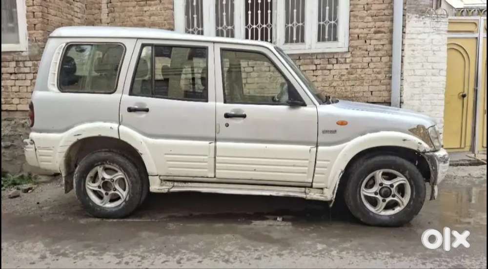 Mahindra Scorpio 2003 Diesel 130000 Km Driven