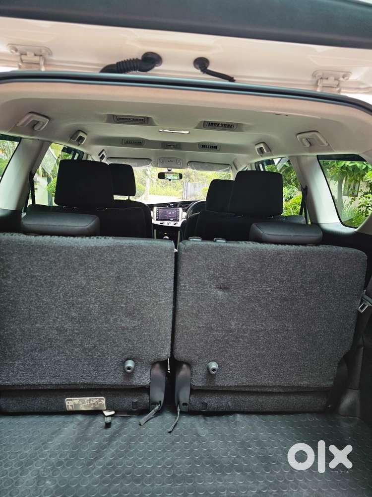 Toyota Innova Crysta 2.4 Gx Limited Edition 7 Str, 2022, Diesel