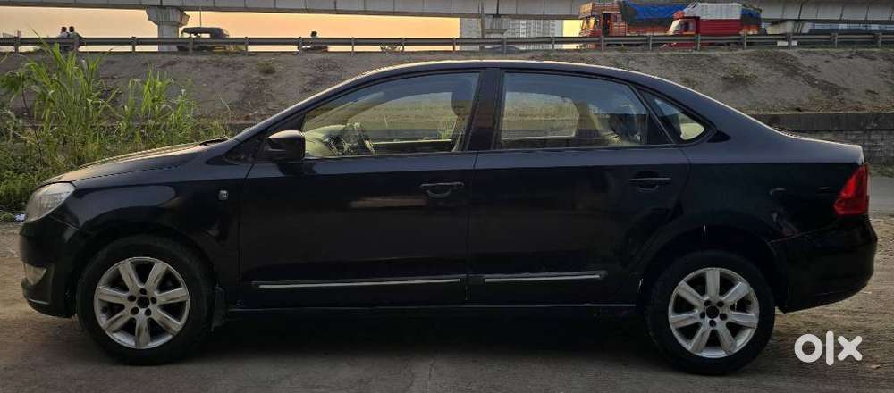 Skoda Rapid 1.6 Mpi Ambition, 2014, Petrol