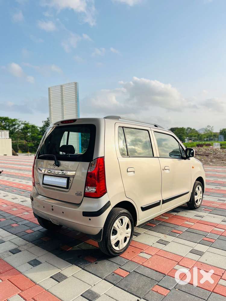 Maruti Suzuki Wagon R Amt Vxi Option, 2018, Petrol