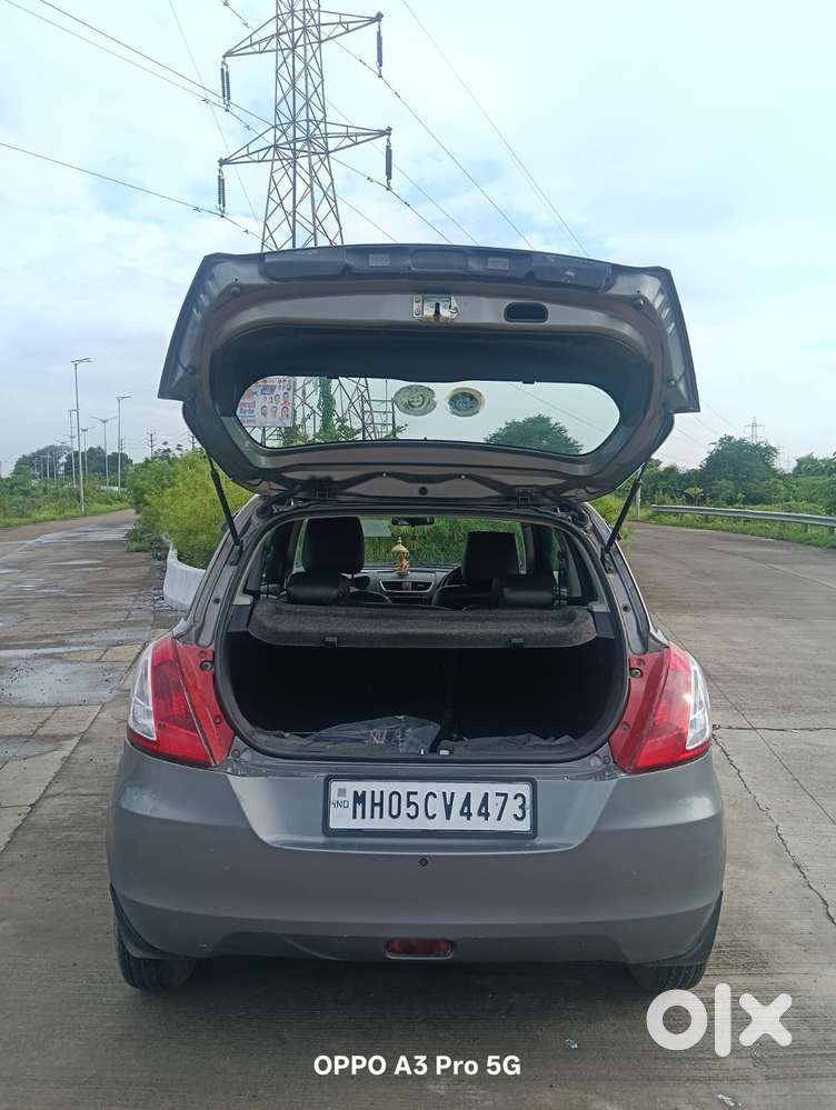 Maruti Suzuki Swift Vxi + Manual, 2016, Petrol
