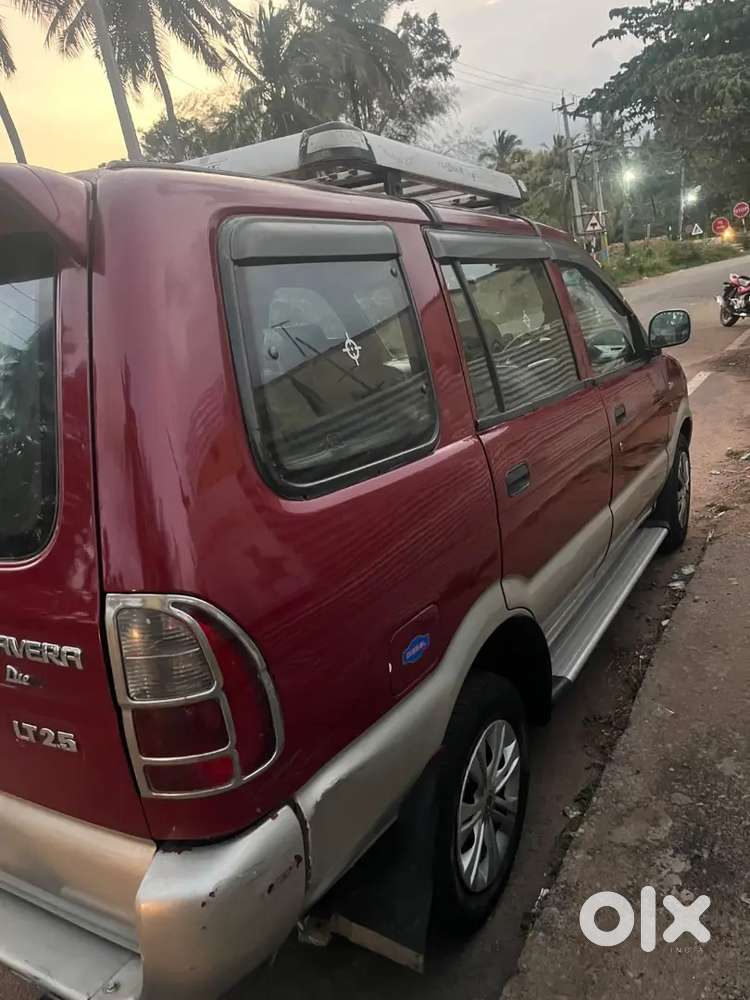 Chevrolet Tavera 2010 Diesel 20000 Km Driven